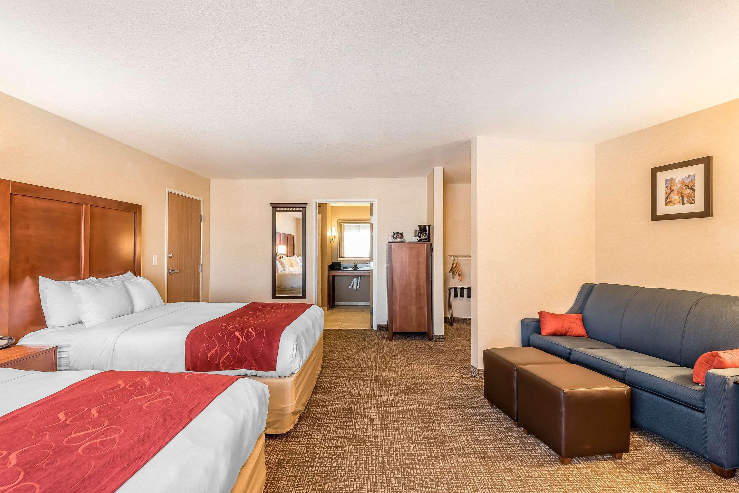 Comfort Suites Лонгмонт Экстерьер фото