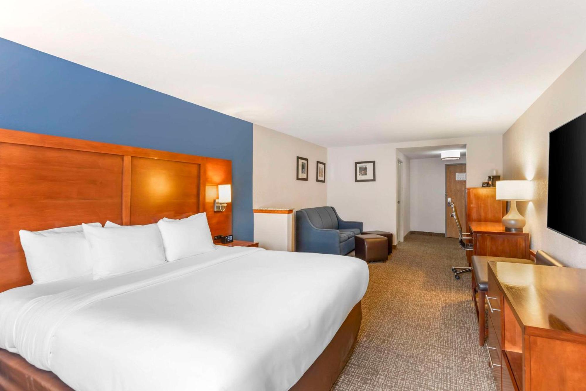 Comfort Suites Лонгмонт Экстерьер фото