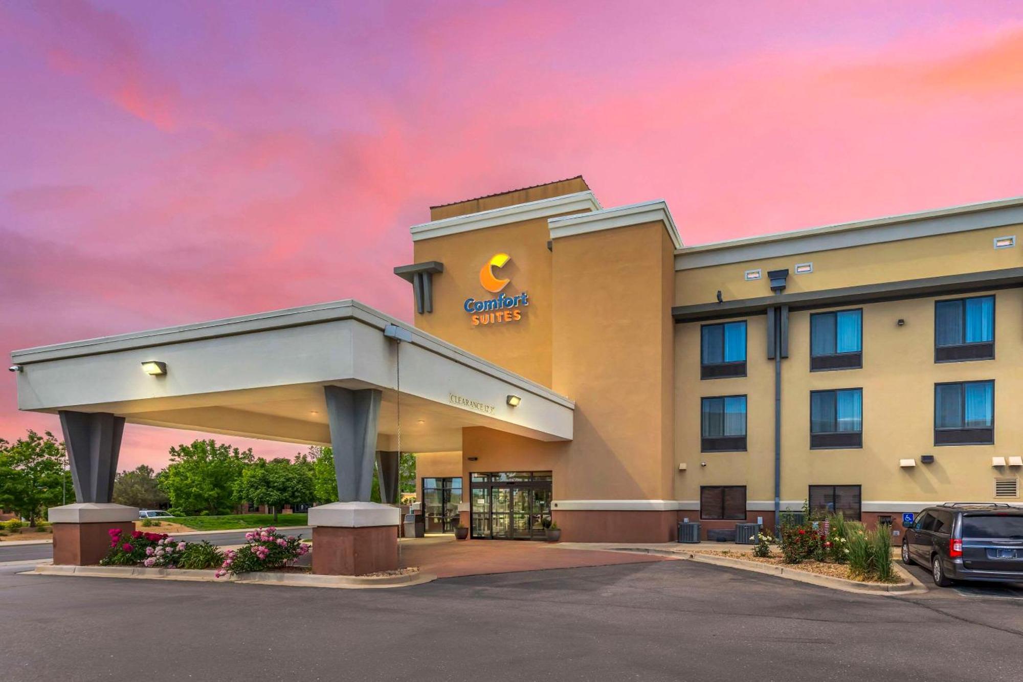 Comfort Suites Лонгмонт Экстерьер фото